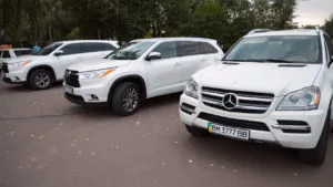Замовити весільний кортеж в Сумах Авто на весілля у Сумах