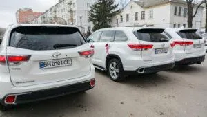 Замовити весільний кортеж в Сумах Авто на весілля у Сумах